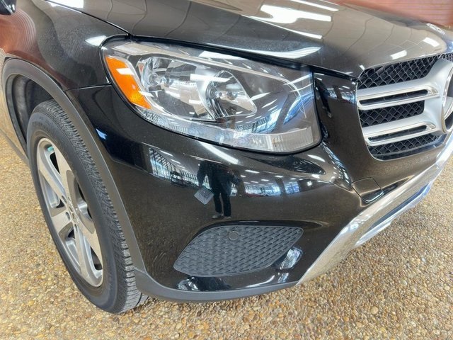 Vehicle image 7 of 37