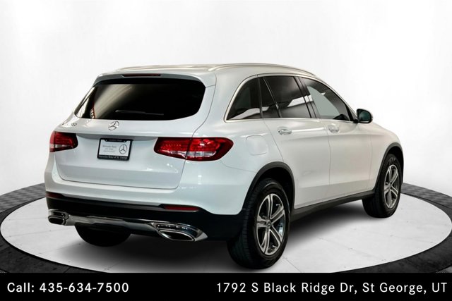 Vehicle image 5 of 25