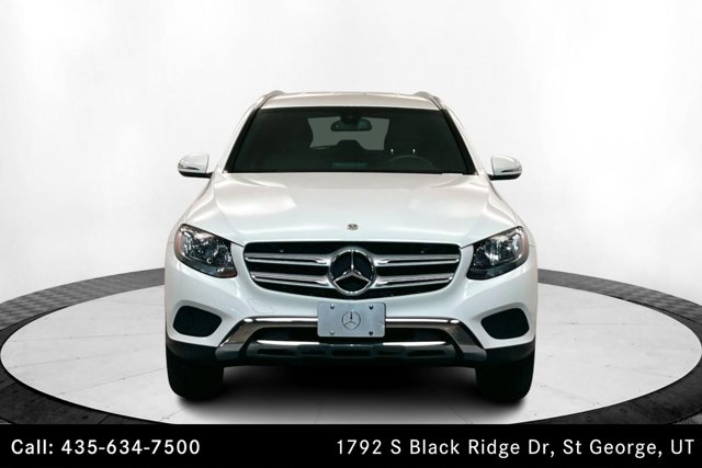 Vehicle image 2 of 25