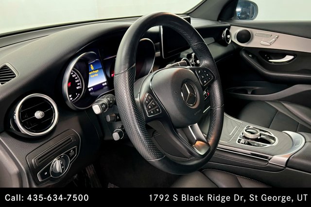 Vehicle image 15 of 25