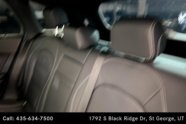 Vehicle image 20 of 25