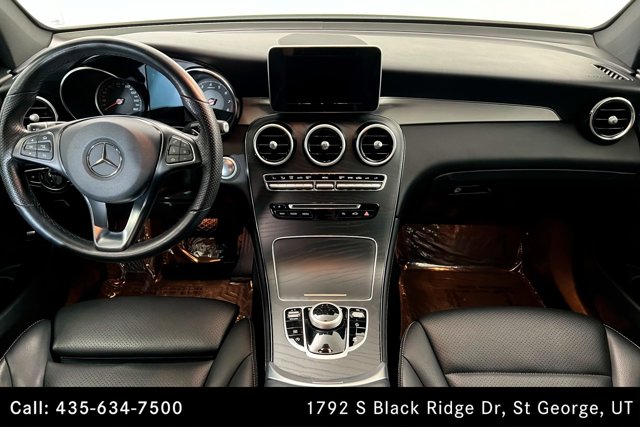 Vehicle image 13 of 25