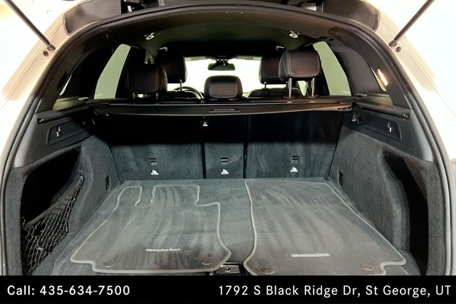 Vehicle image 22 of 25