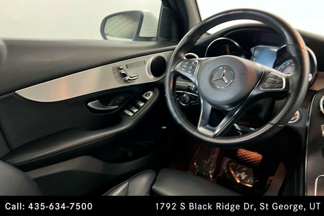 Vehicle image 11 of 25