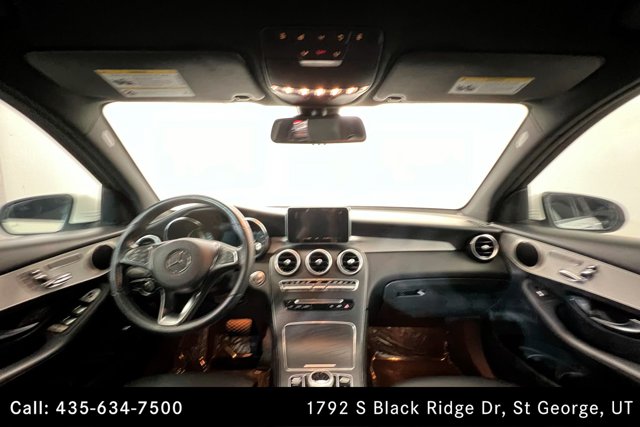 Vehicle image 9 of 25