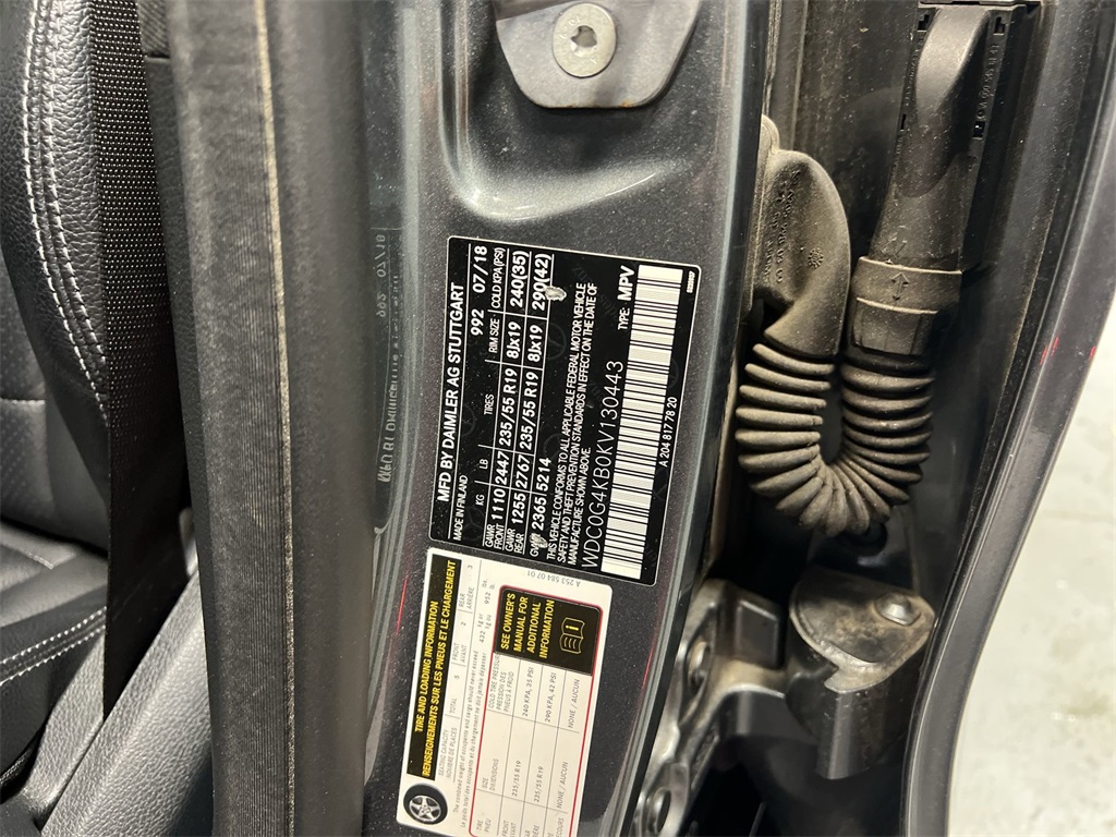 Vehicle image 32 of 33