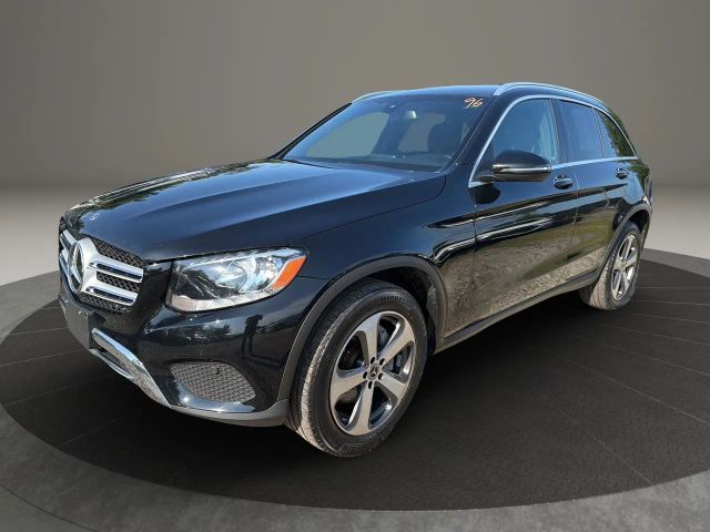 2019 Mercedes-Benz GLC 300 Image 1 of 31