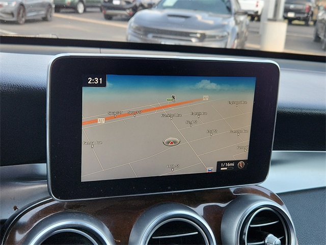 Vehicle image 16 of 25