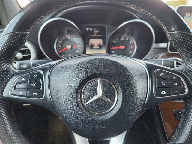 Vehicle image 13 of 25