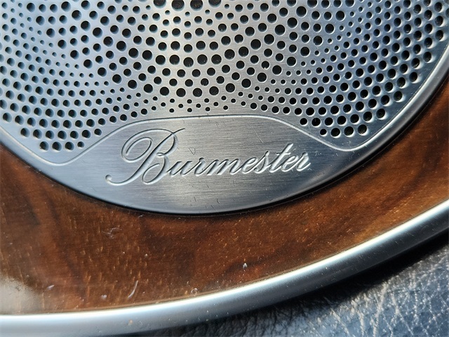 Vehicle image 24 of 25