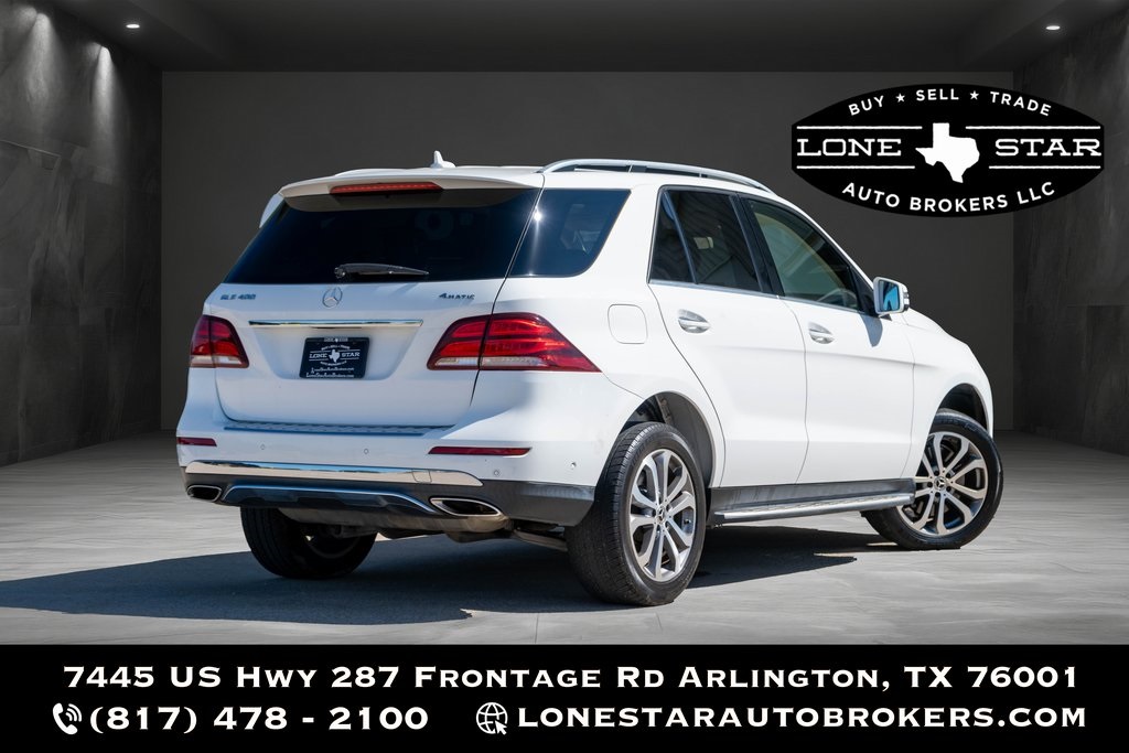 Vehicle image 3 of 47