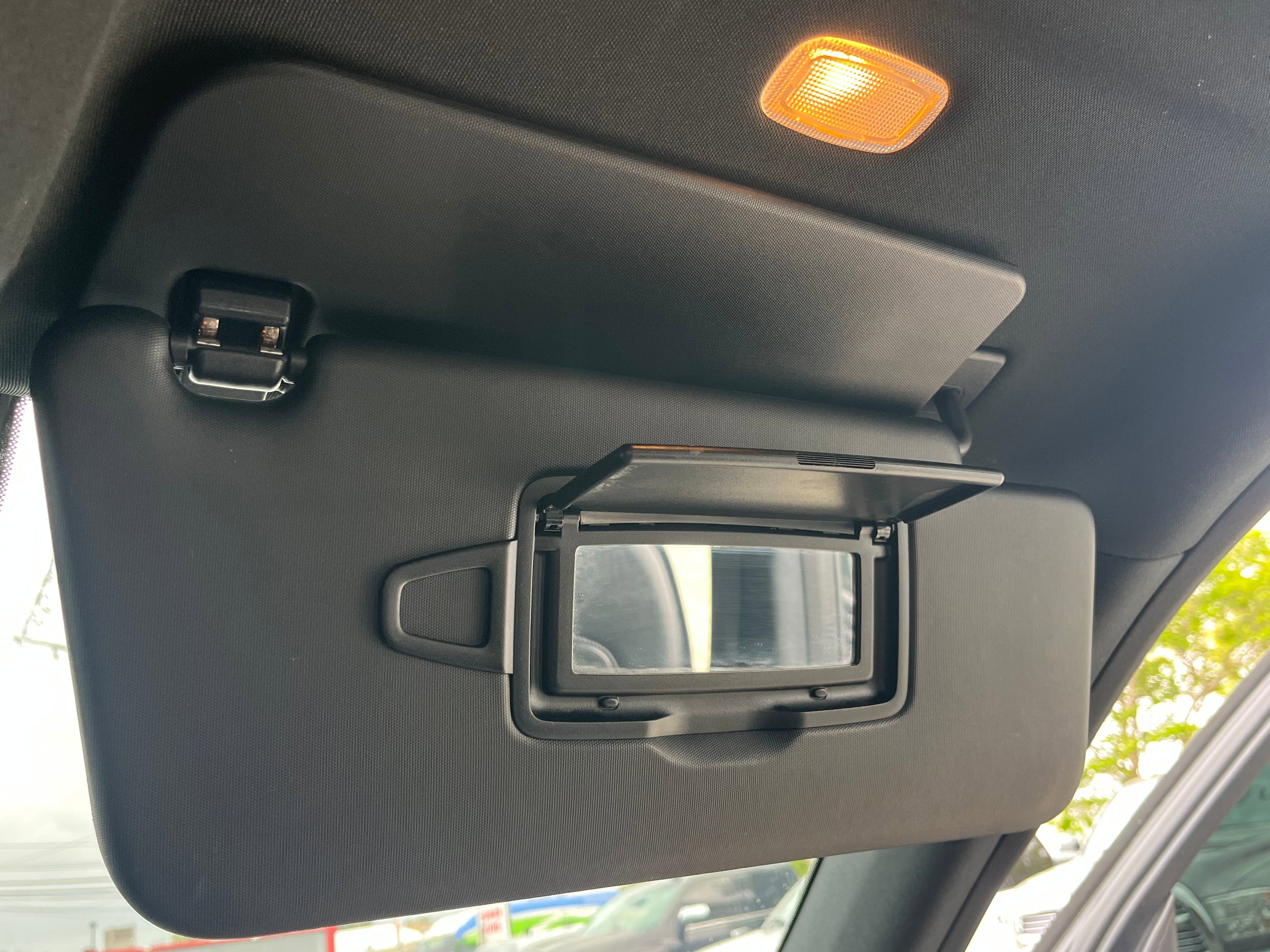 Vehicle image 80 of 99
