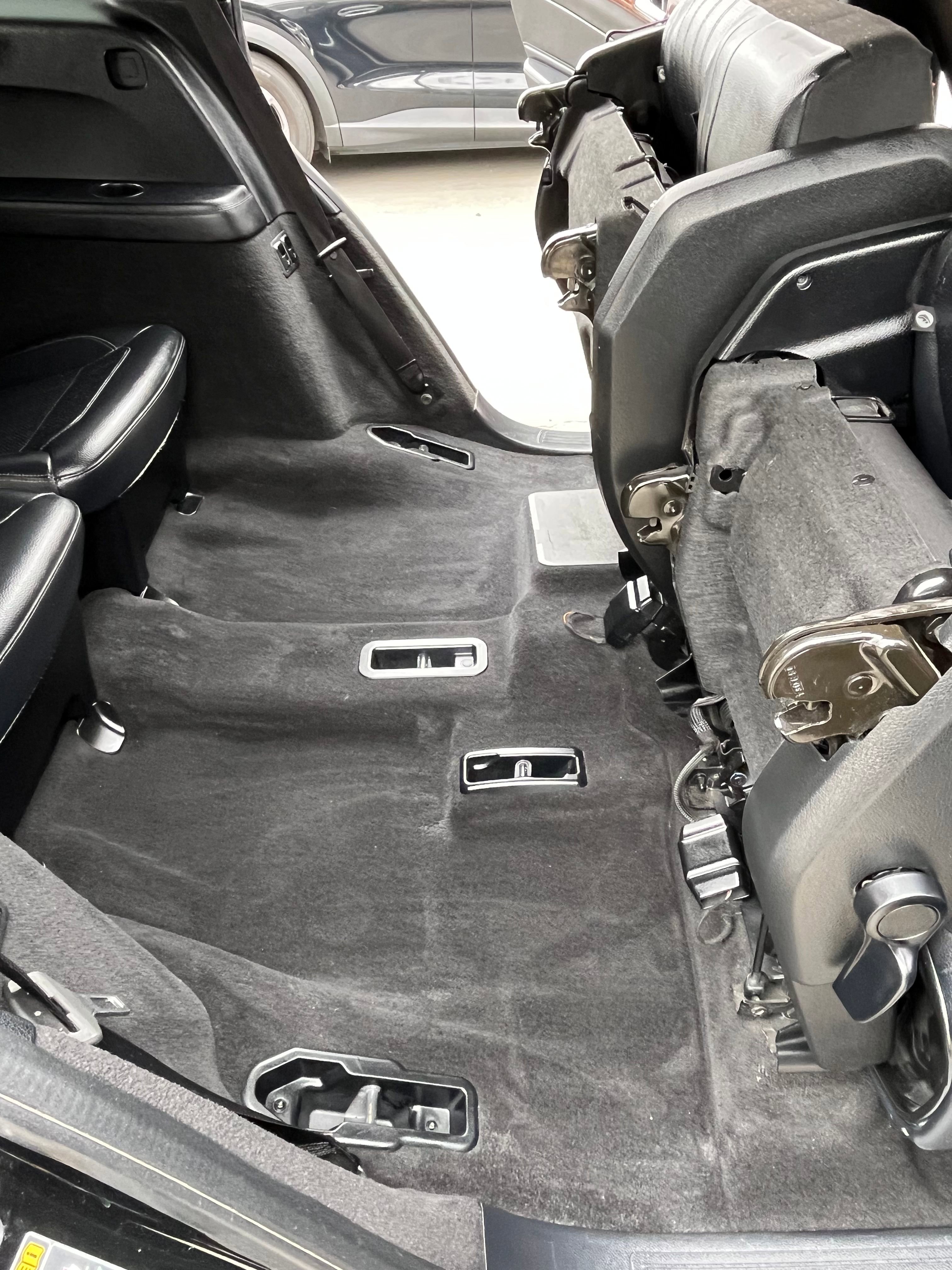 Vehicle image 53 of 99