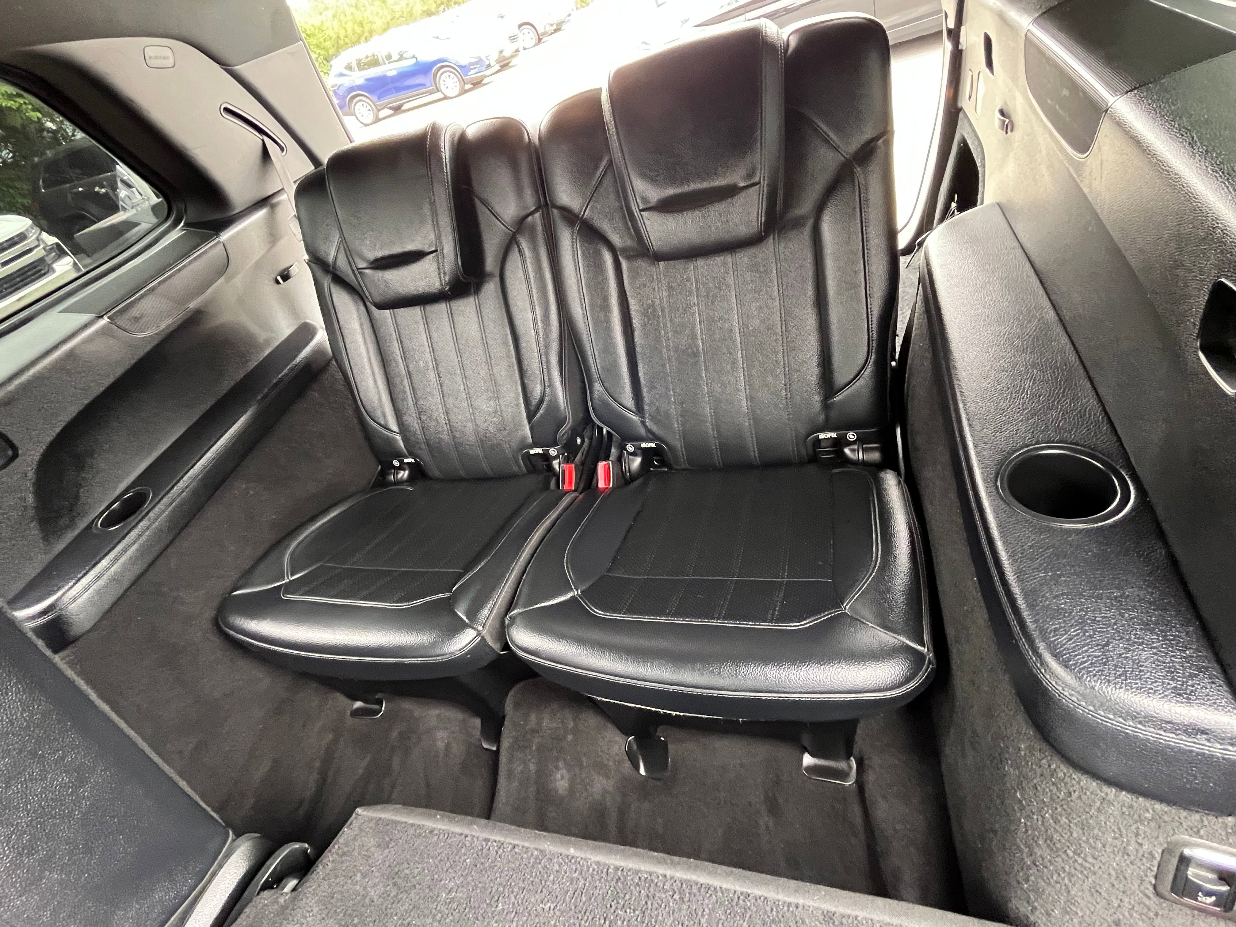 Vehicle image 35 of 99