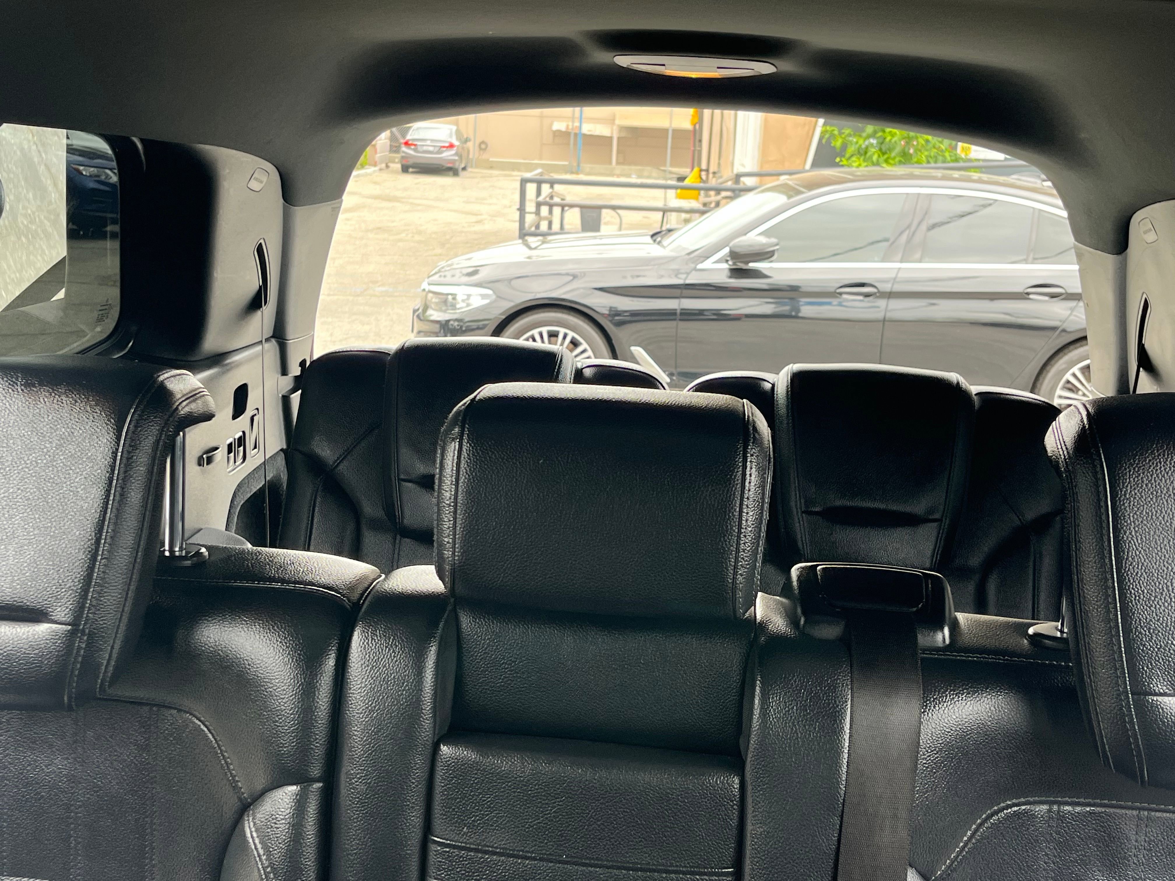 Vehicle image 47 of 99