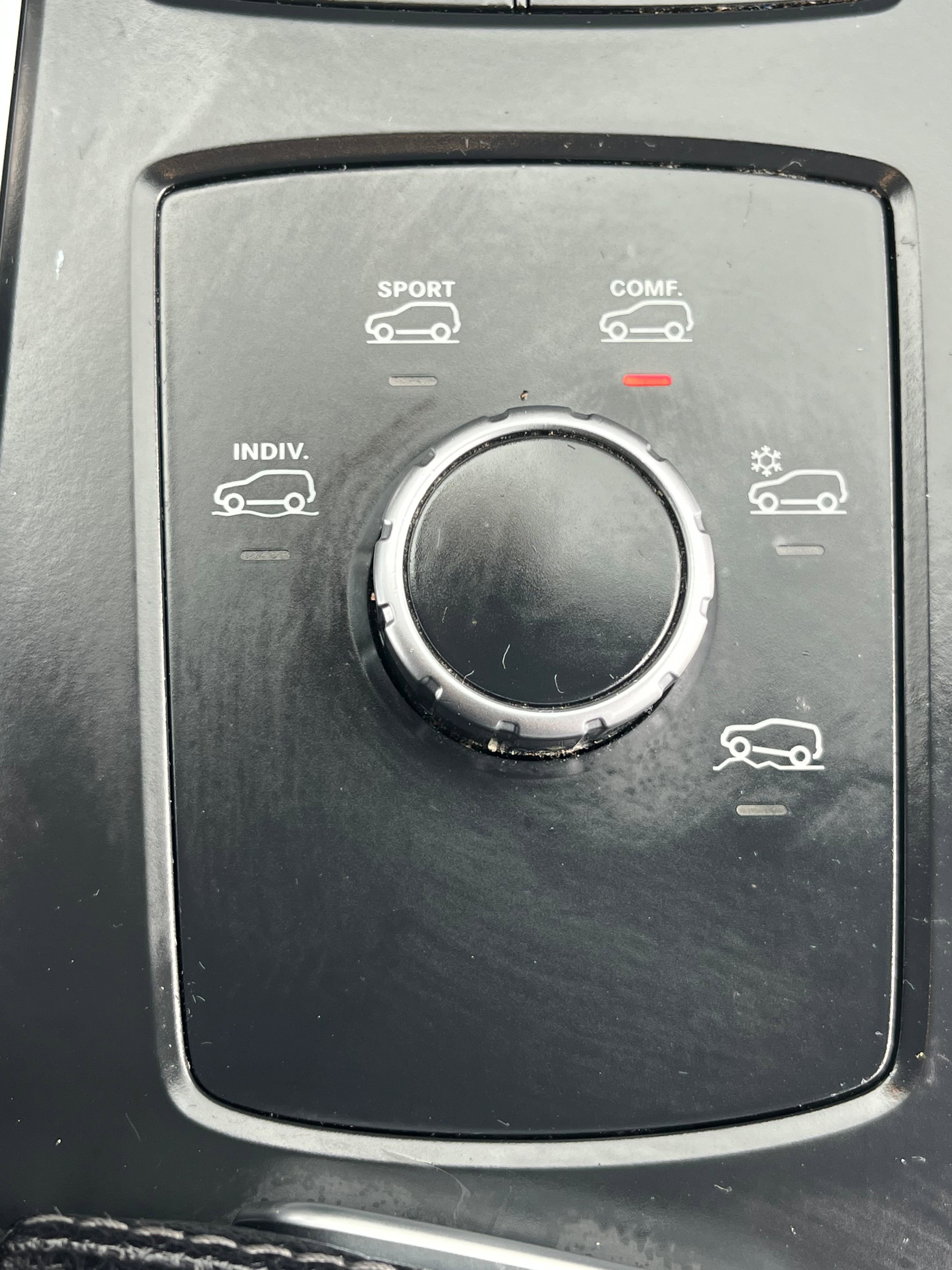 Vehicle image 71 of 99