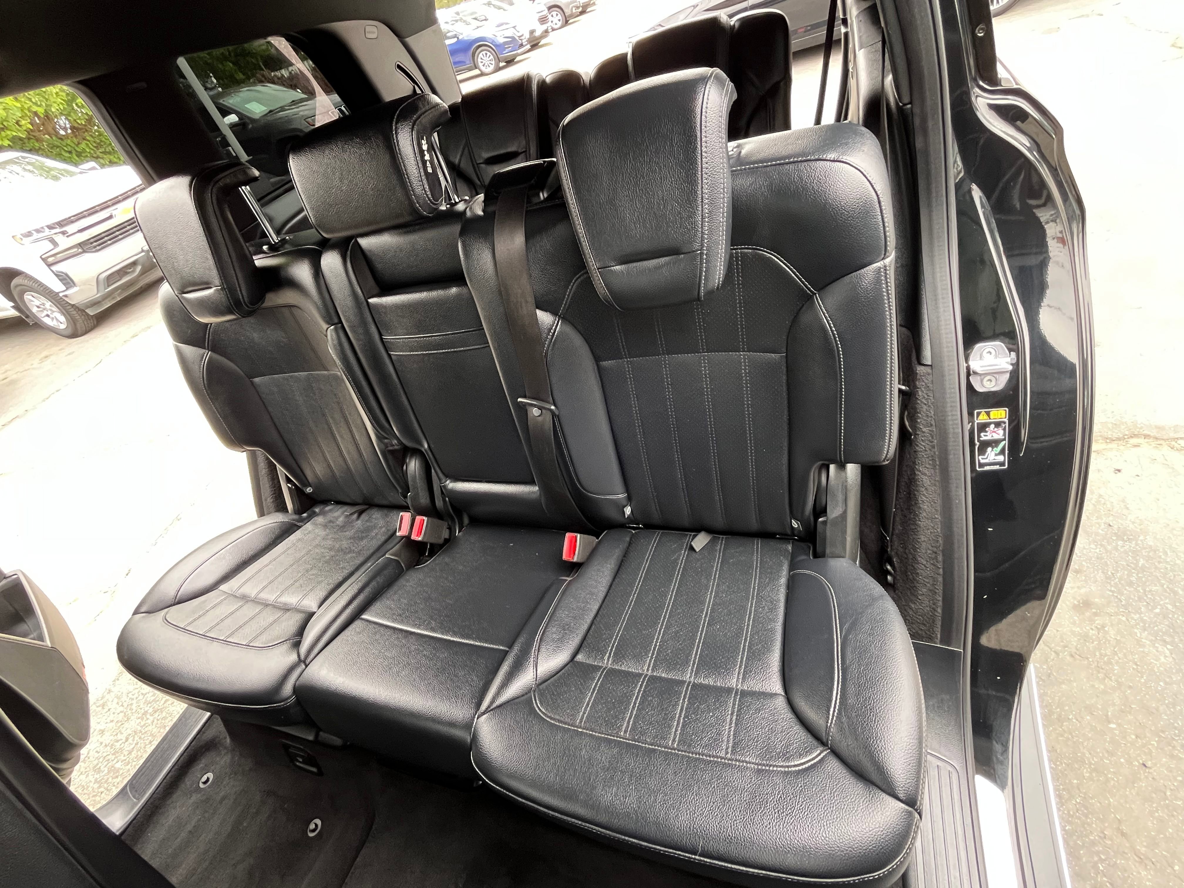 Vehicle image 34 of 99