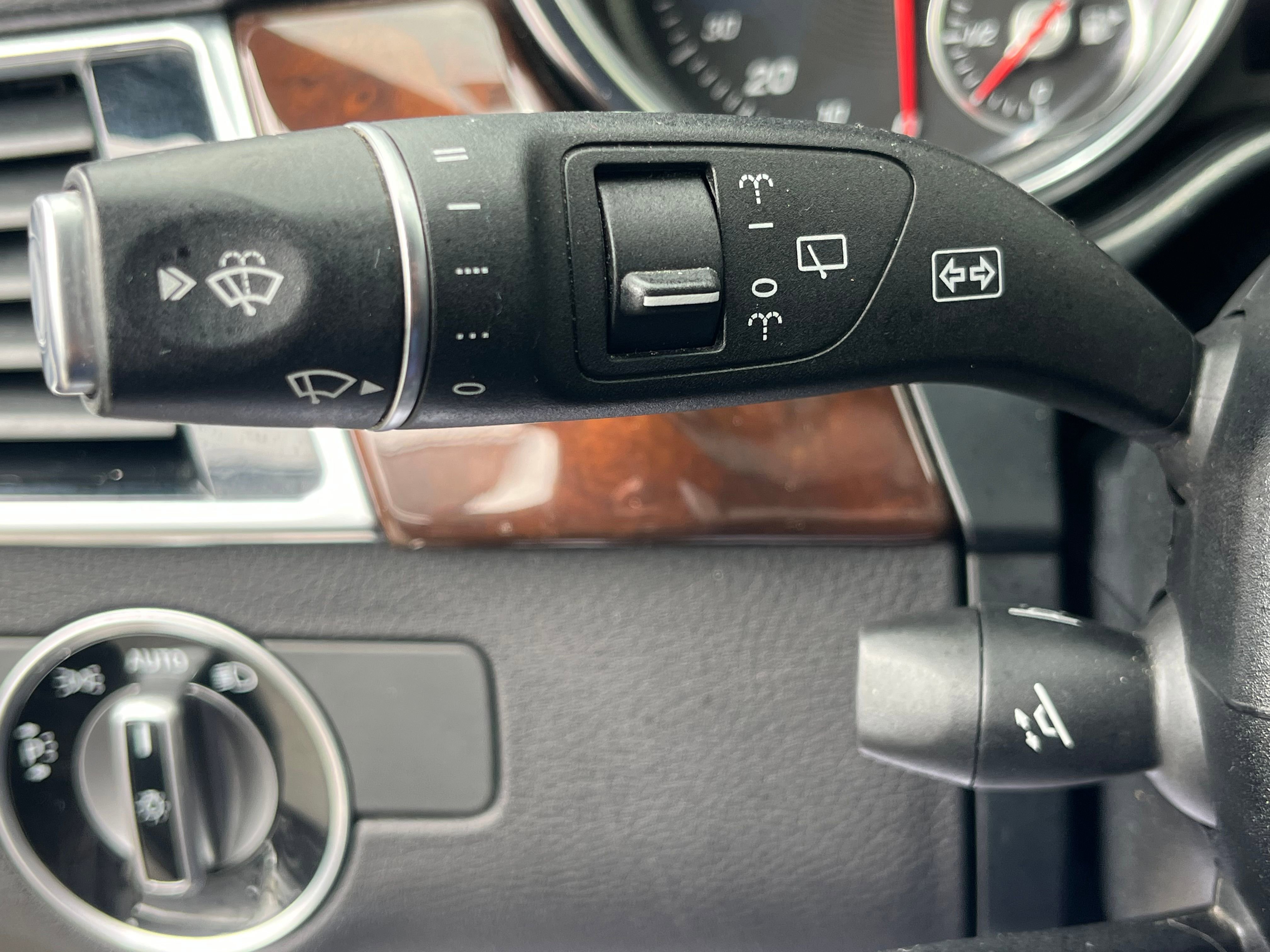 Vehicle image 64 of 99