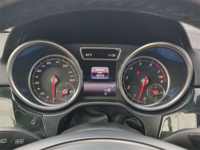 Vehicle image 29 of 32