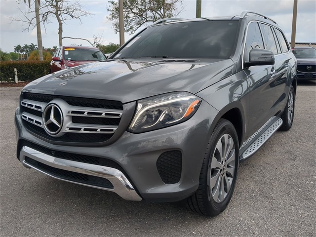 Vehicle image 1 of 32