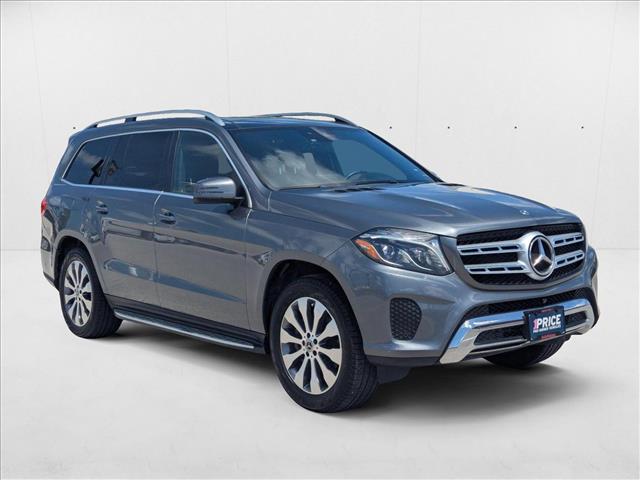 Vehicle image 3 of 22