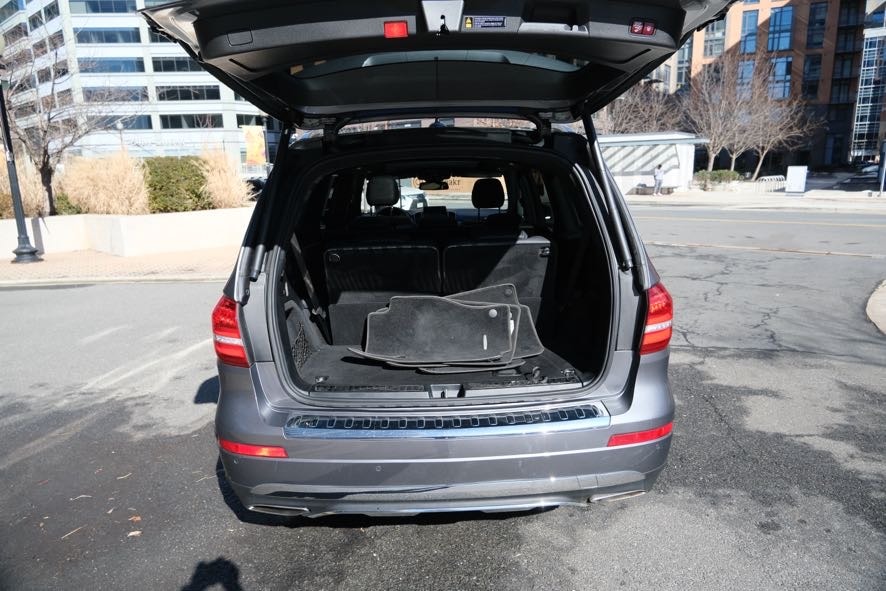 Vehicle image 11 of 49