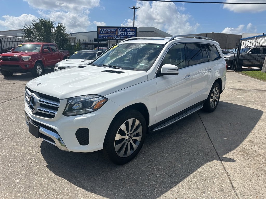 Vehicle image 2 of 24