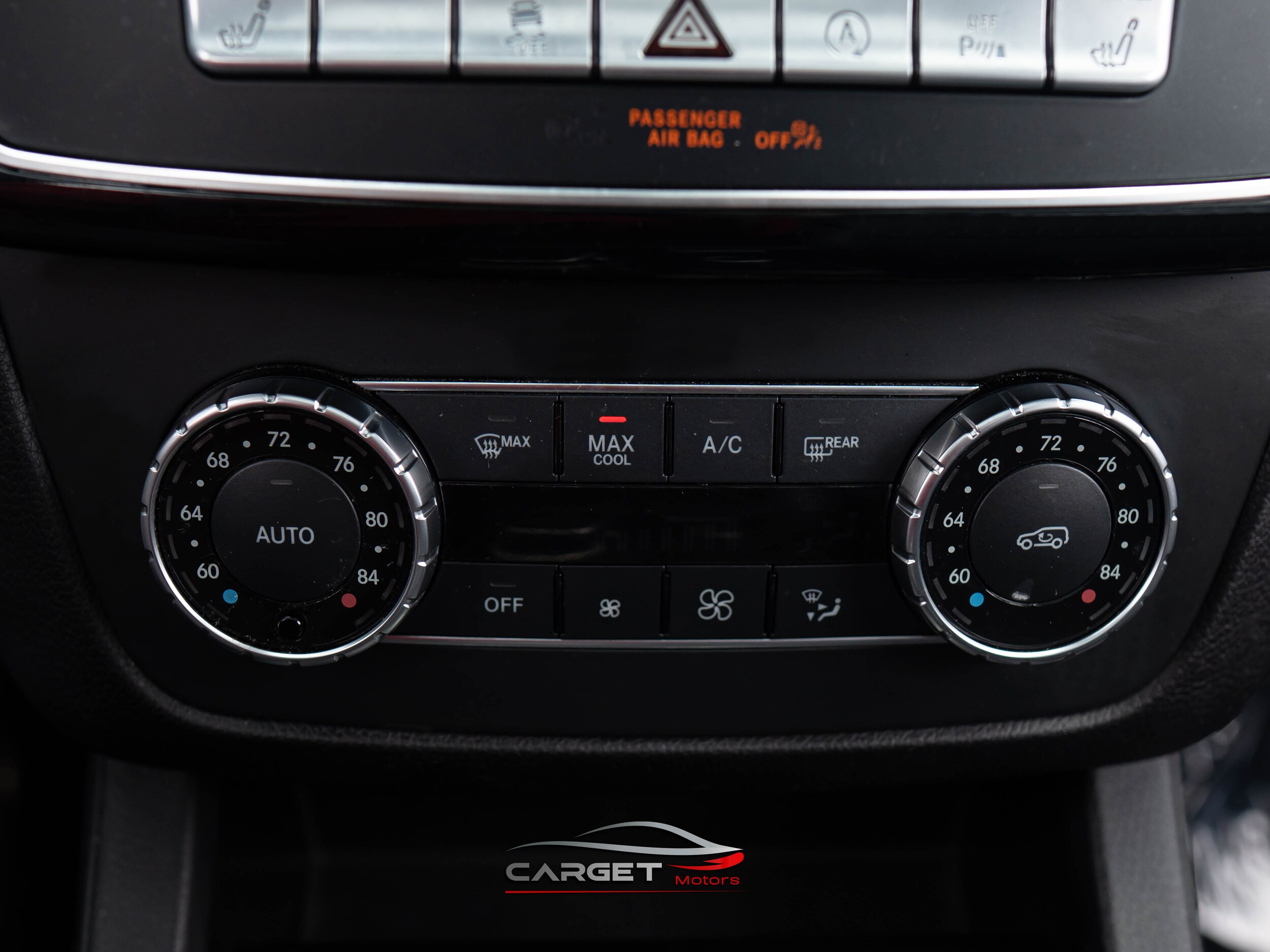 Vehicle image 33 of 53