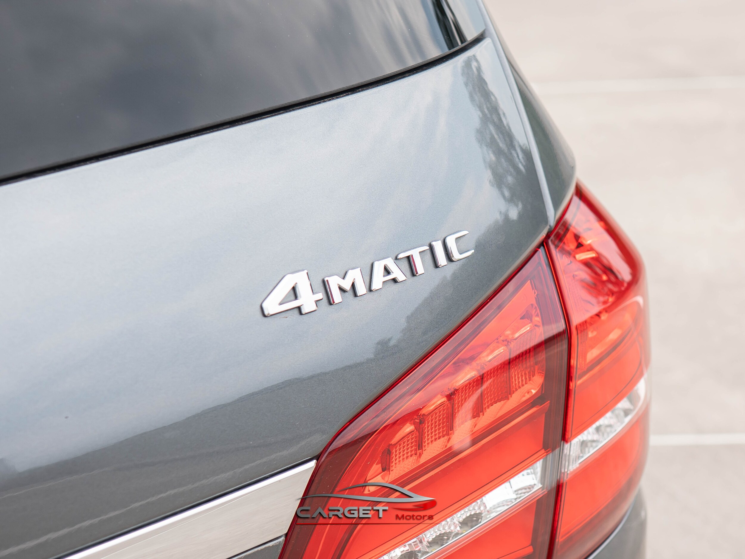 Vehicle image 46 of 53