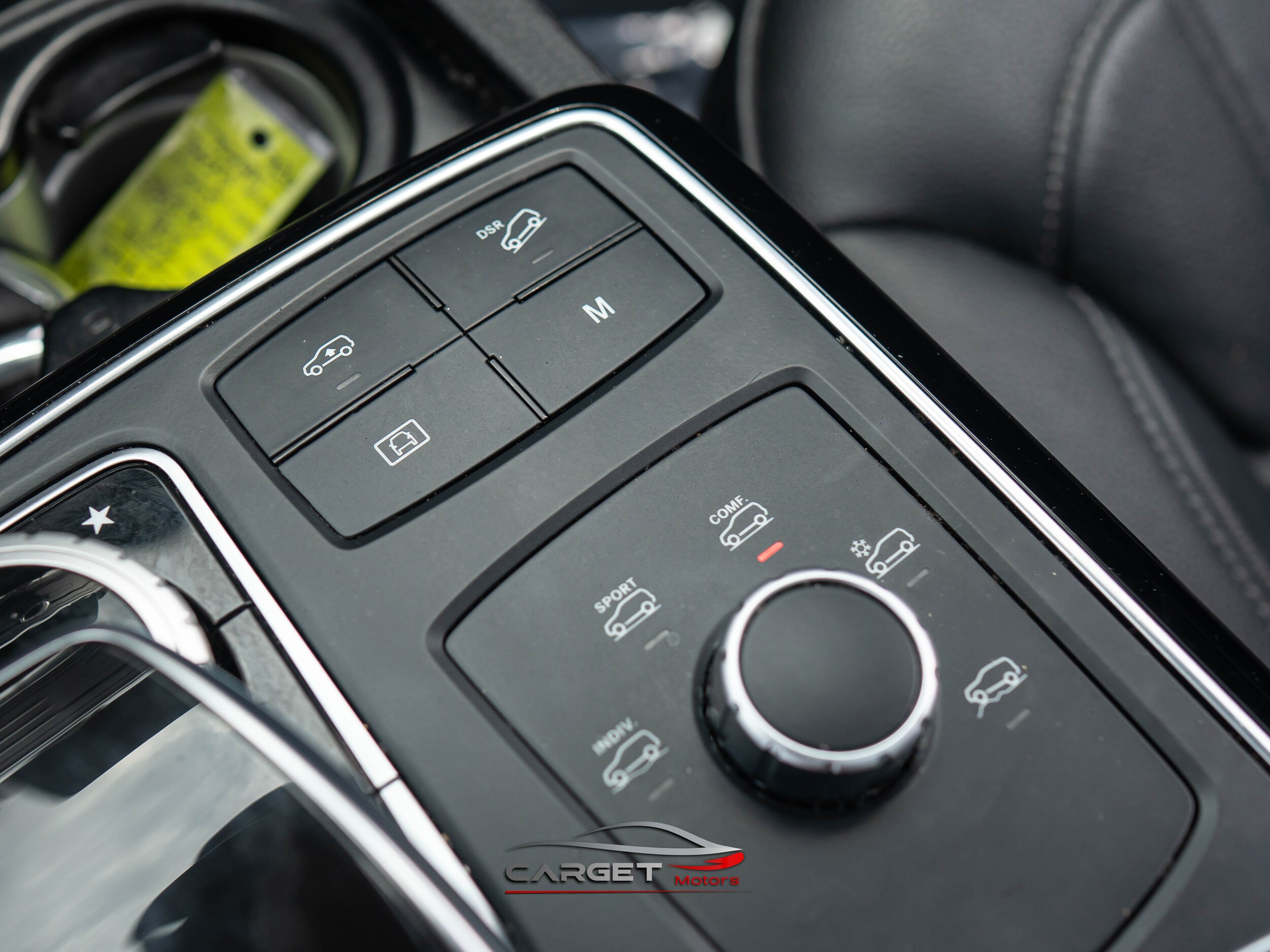 Vehicle image 35 of 53