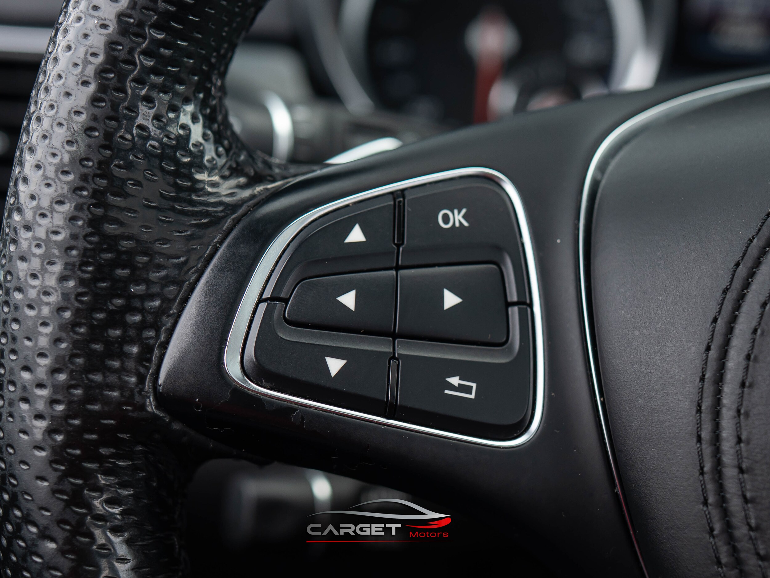 Vehicle image 23 of 53