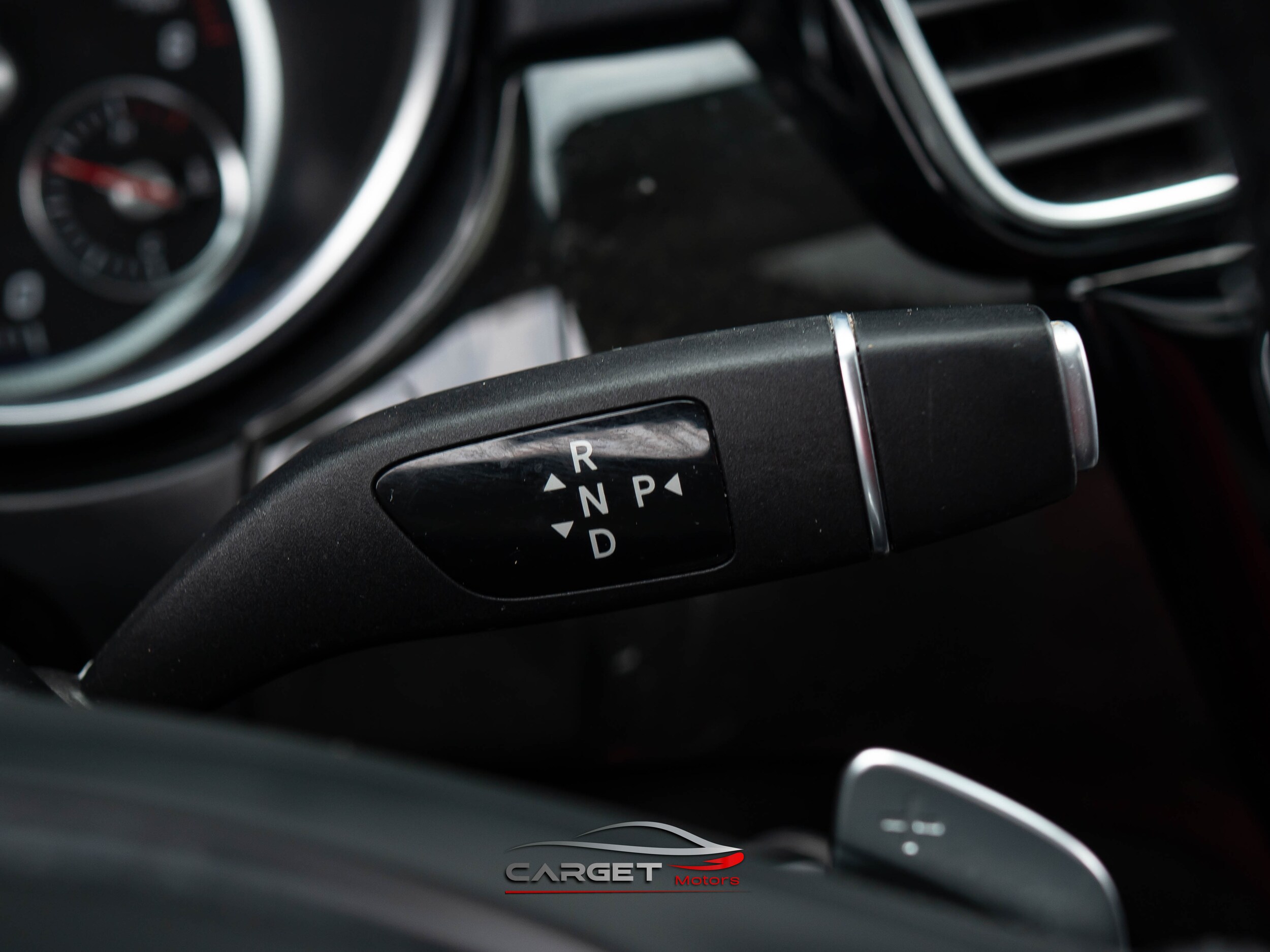 Vehicle image 26 of 53