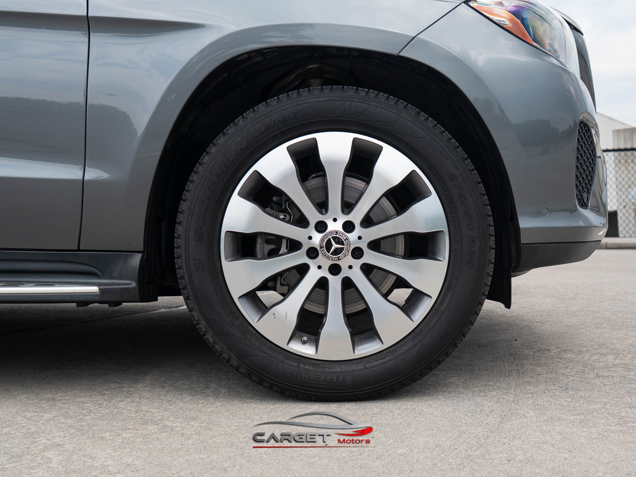 Vehicle image 9 of 53