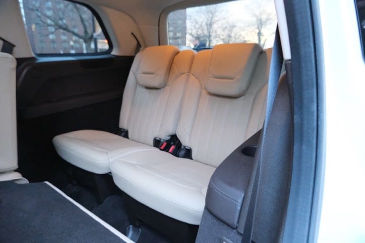 Vehicle image 24 of 47