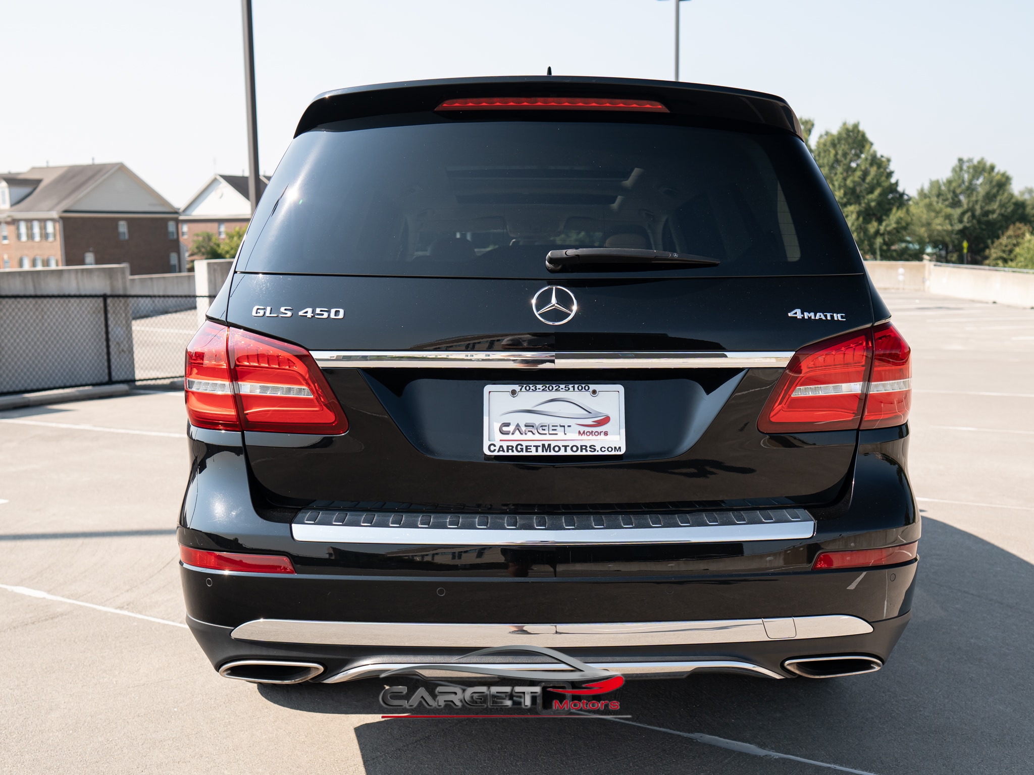 Vehicle image 4 of 57