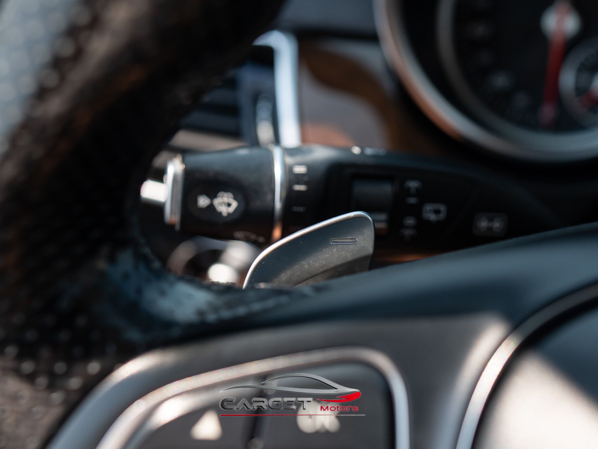 Vehicle image 27 of 57