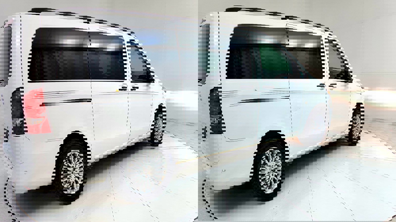 Vehicle image 11 of 34