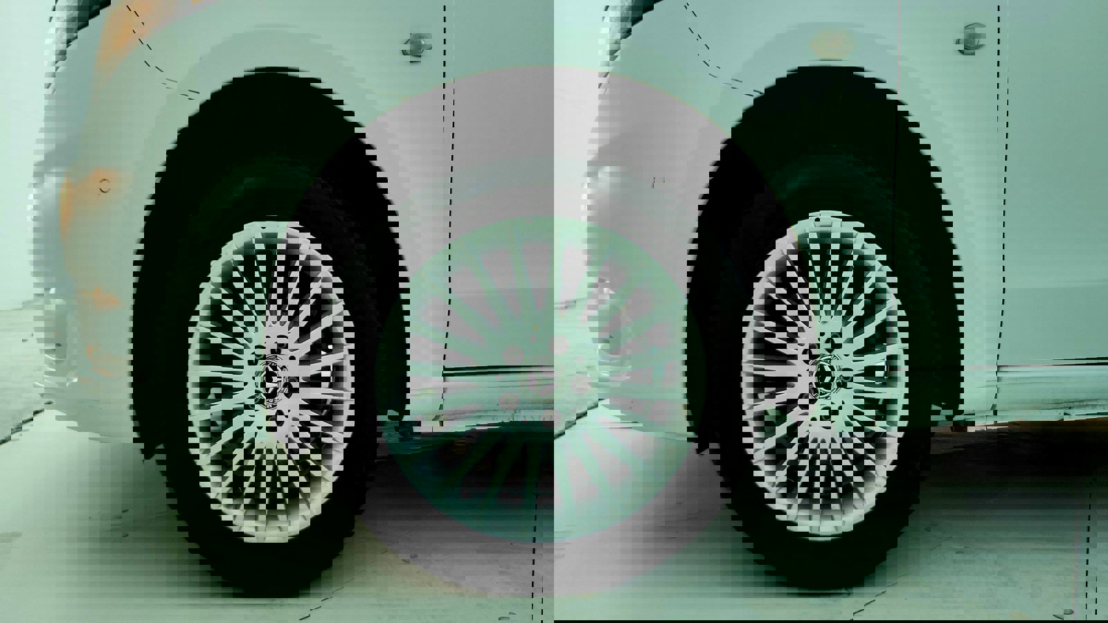 Vehicle image 34 of 34