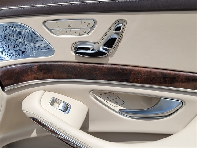 Vehicle image 42 of 43