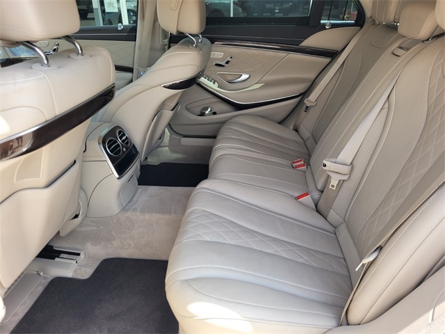 Vehicle image 11 of 43