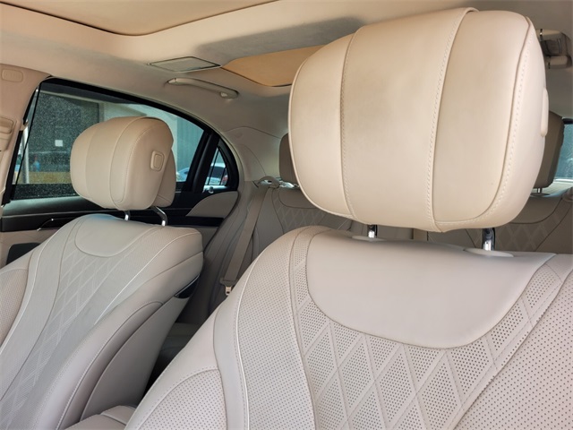 Vehicle image 14 of 43