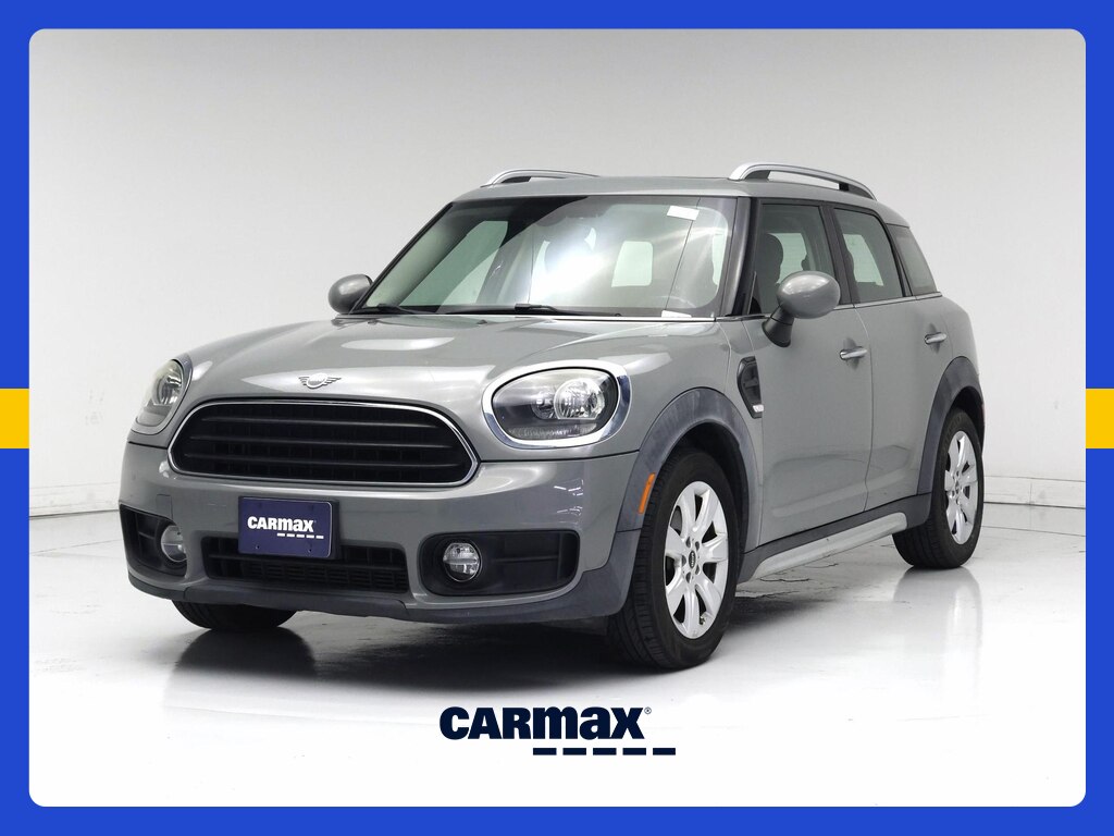 2019 MINI Cooper Countryman Base Image 1 of 15
