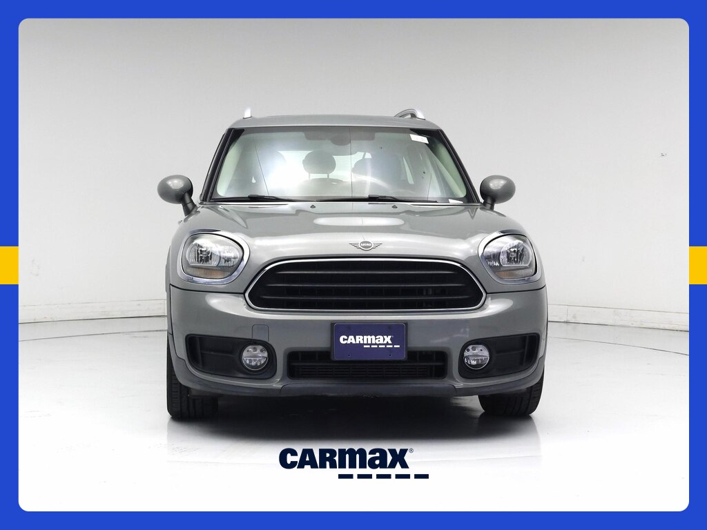2019 MINI Cooper Countryman Base Image 2 of 15