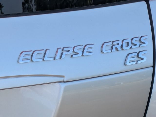 Vehicle image 29 of 32