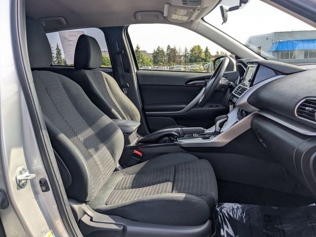 Vehicle image 12 of 32