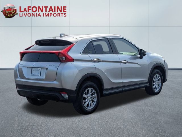 Vehicle image 5 of 32