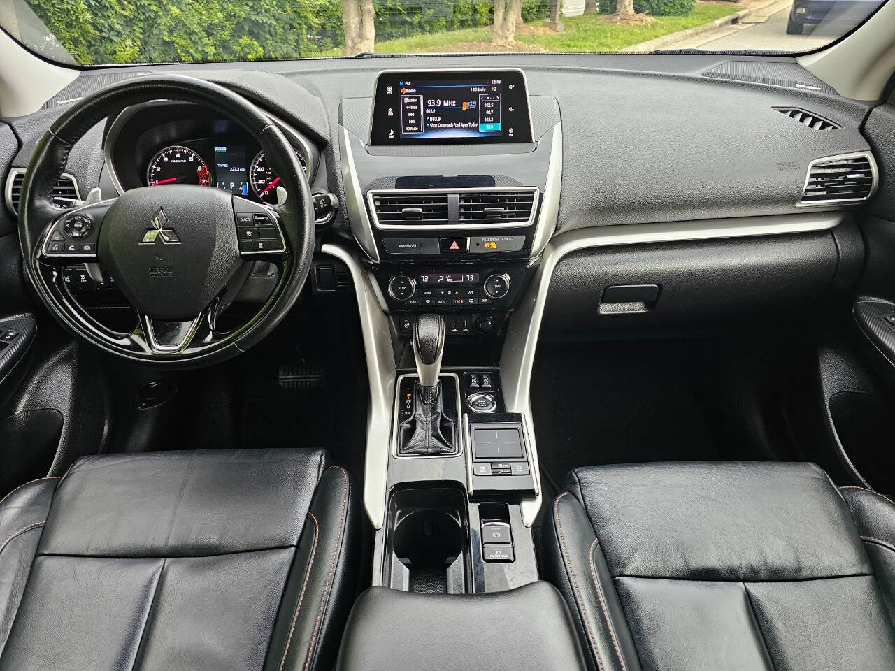 Vehicle image 13 of 38