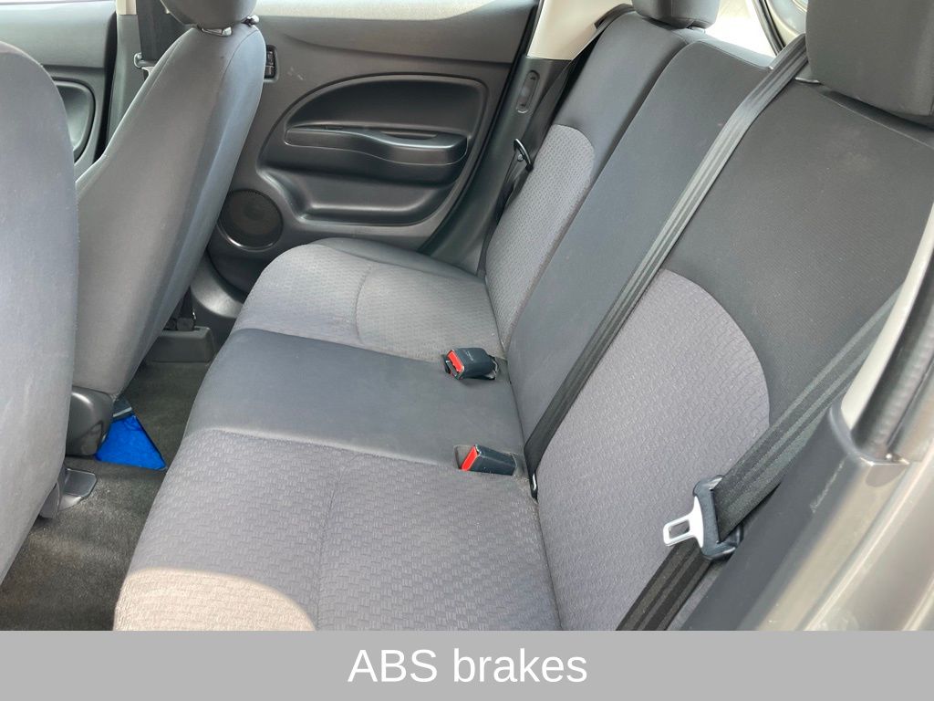 Vehicle image 7 of 32
