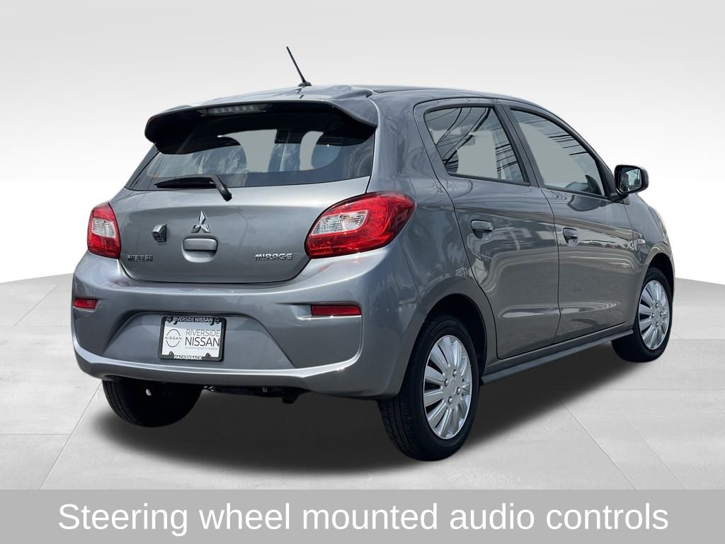 Vehicle image 4 of 32