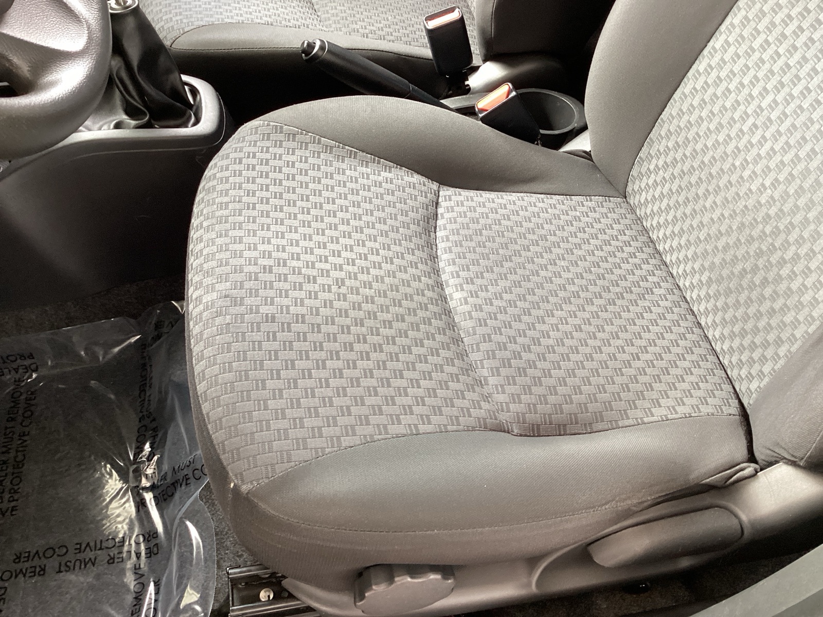 Vehicle image 27 of 33
